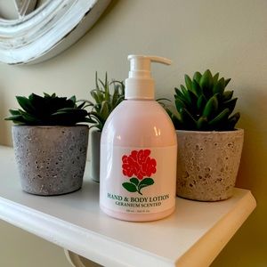 Geranium scented hand & body lotion